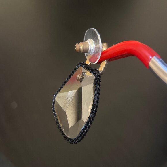 Large Black Stone Chain Crystals Earrings - Picture 4 of 6